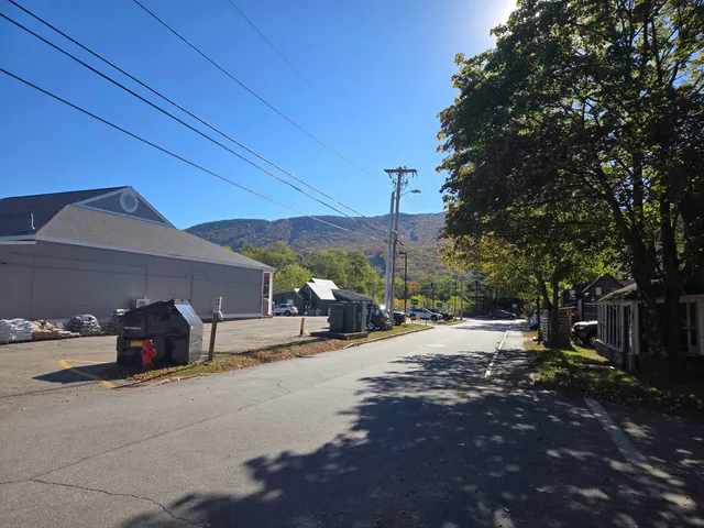 $699,000 | 13 Maple Street, Lincoln, NH 03251