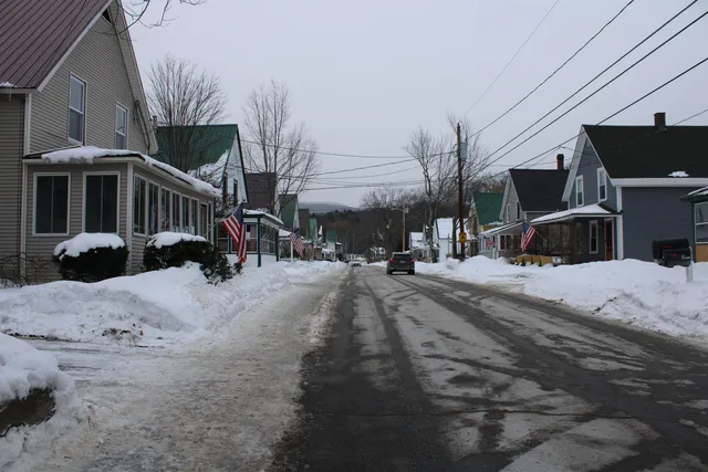 $630,000 | 13 Maple Street, Lincoln, NH 03251