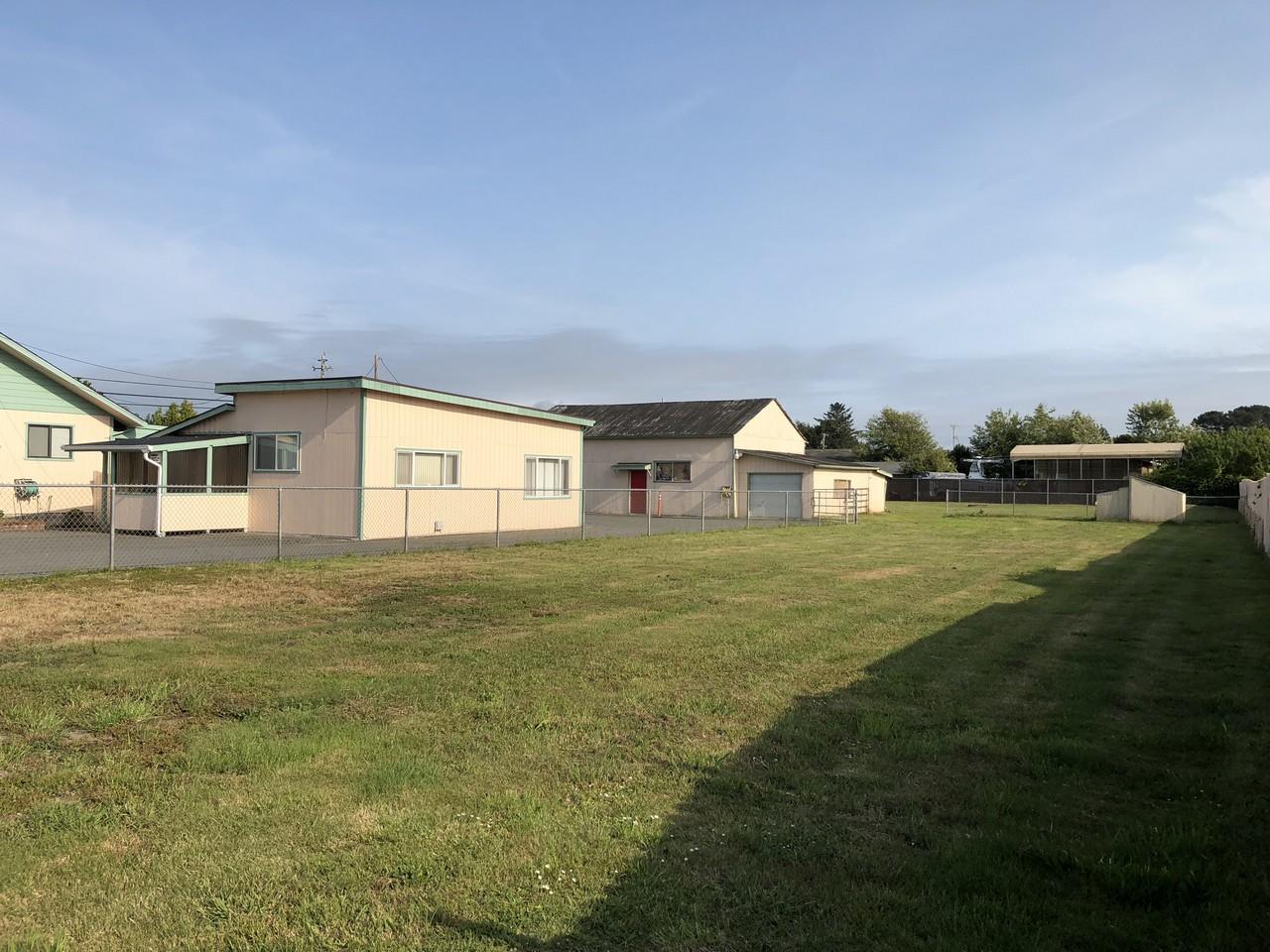 916 School Road McKinleyville, CA 95519 - Photo 10 of 33