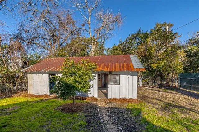 $2,000 | 1009 K Street, Brunswick, GA 31520