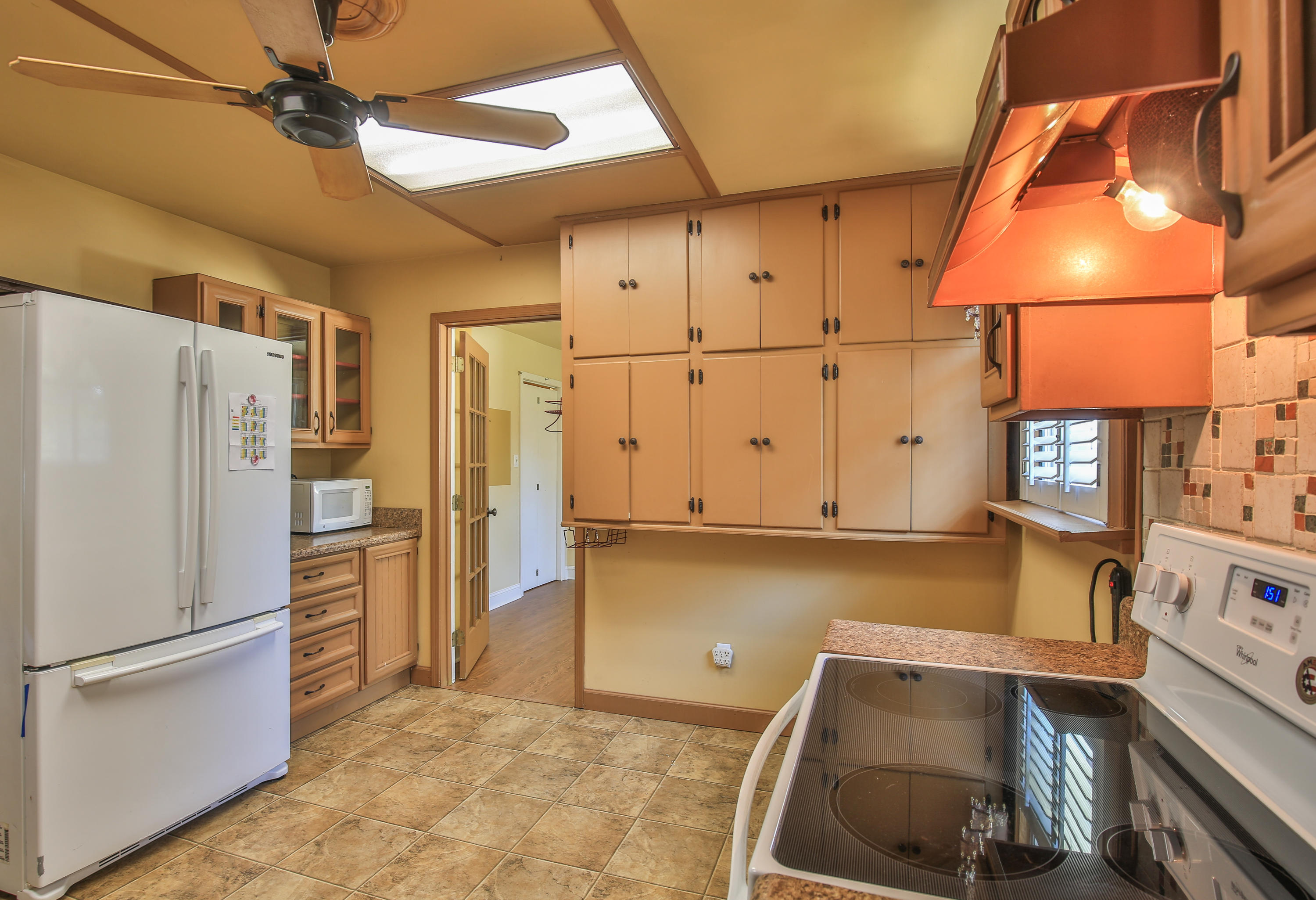 1303 Fort Lamar Road Charleston, SC 29412 - Photo 11 of 37 7B1A1263
