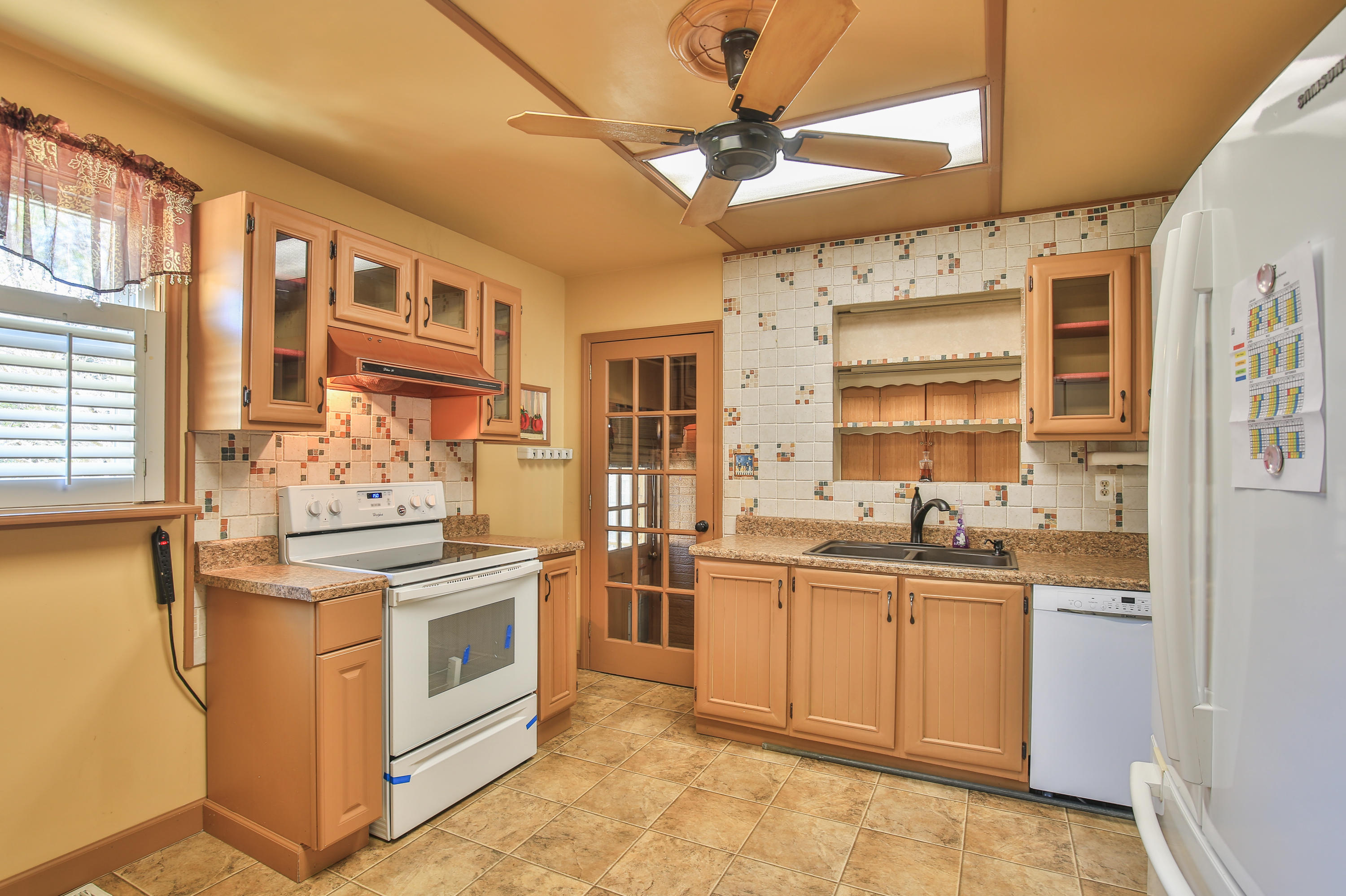 1303 Fort Lamar Road Charleston, SC 29412 - Photo 12 of 37 7B1A1262