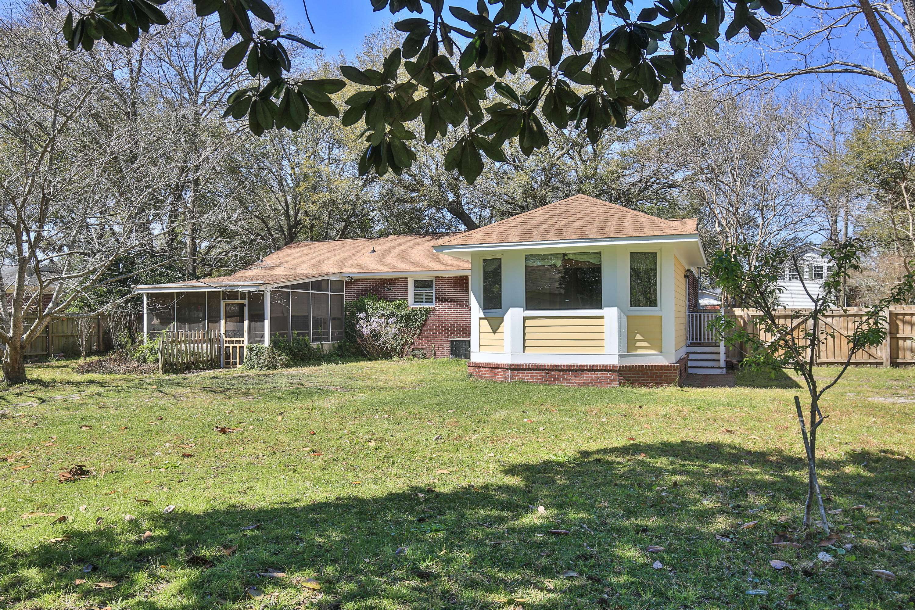 1303 Fort Lamar Road Charleston, SC 29412 - Photo 33 of 37 7B1A1242