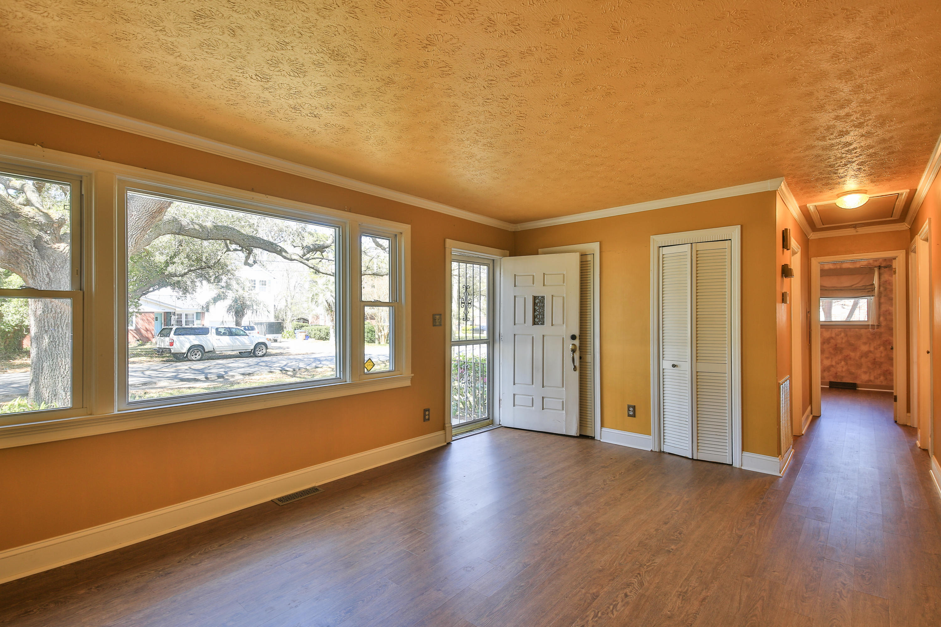 1303 Fort Lamar Road Charleston, SC 29412 - Photo 5 of 37 7B1A1252