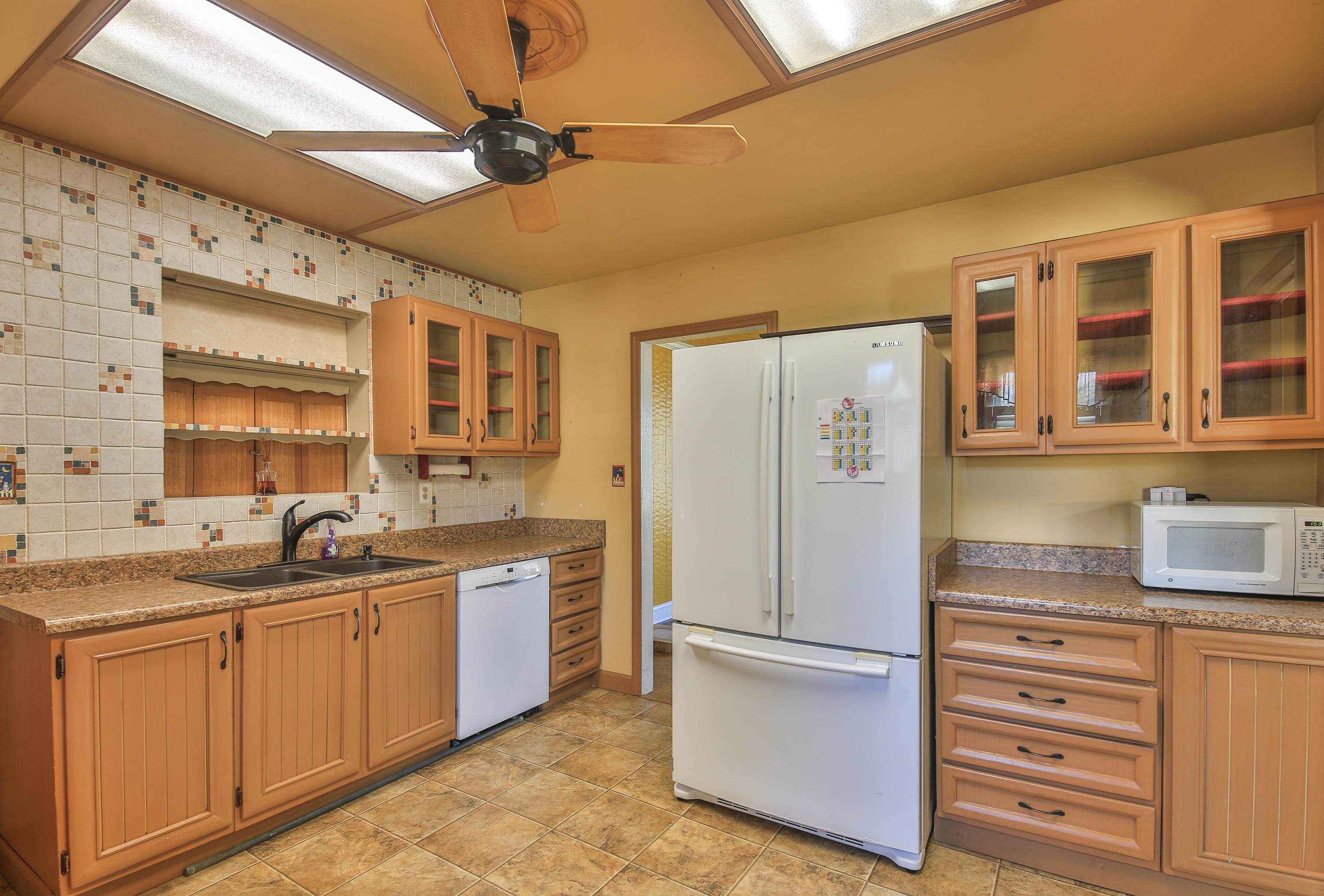 1303 Fort Lamar Road Charleston, SC 29412 - Photo 9 of 37 7B1A1267