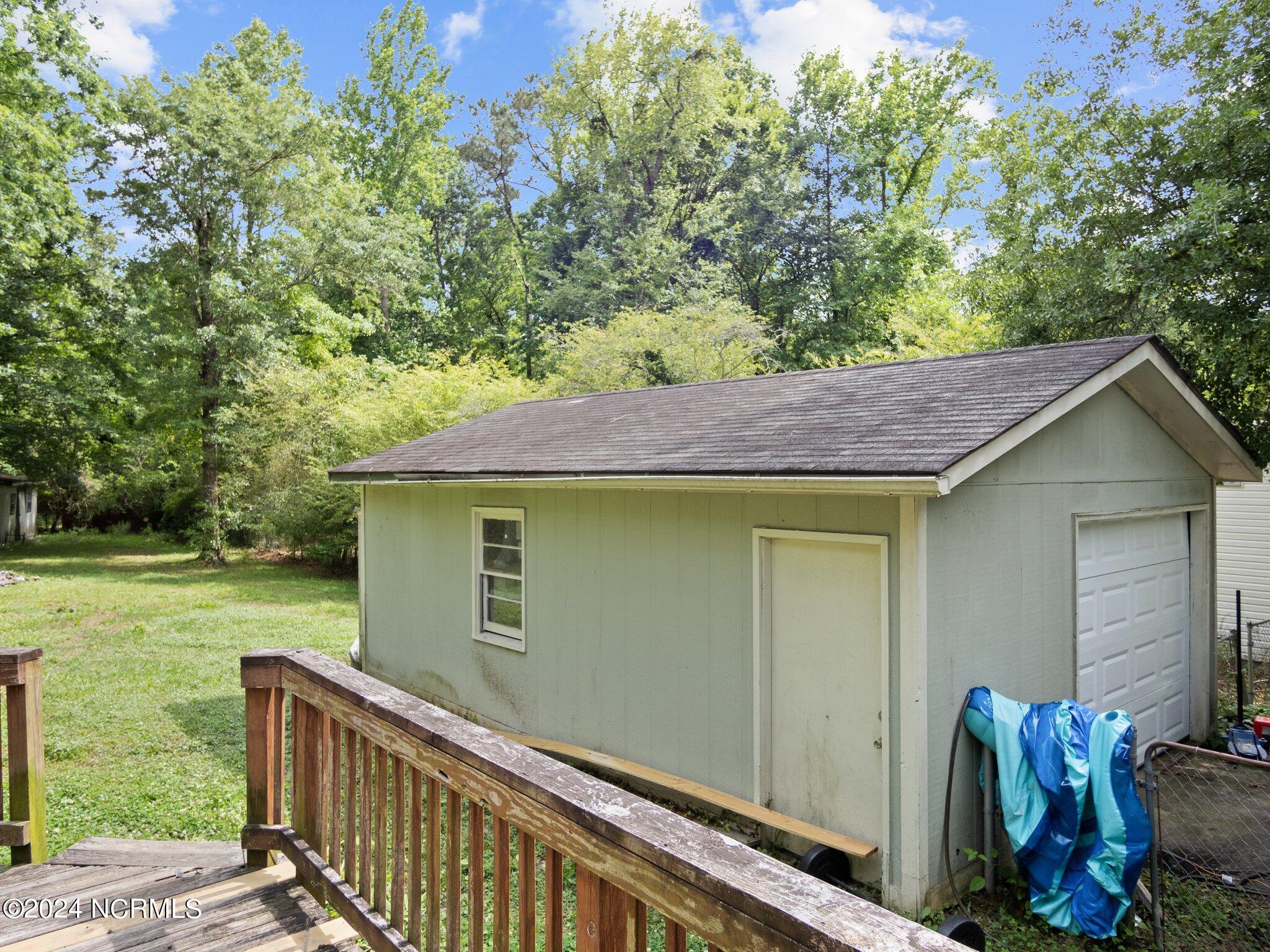 803 Mill River Road Jacksonville, NC 28540 - Photo 35 of 47 38-web-or-mls-P5176801