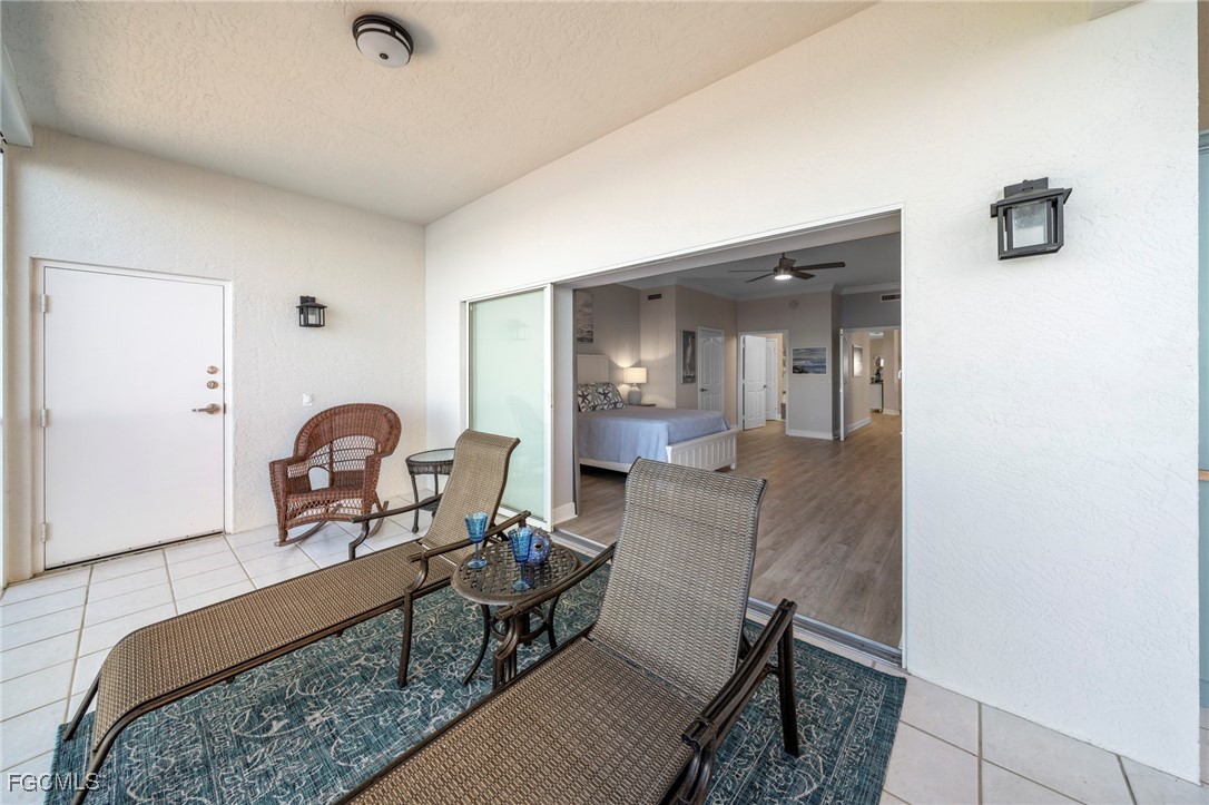 14813 Laguna Drive, Unit 301 Fort Myers, FL 33908 - Photo 35 of 50 a living room with furniture