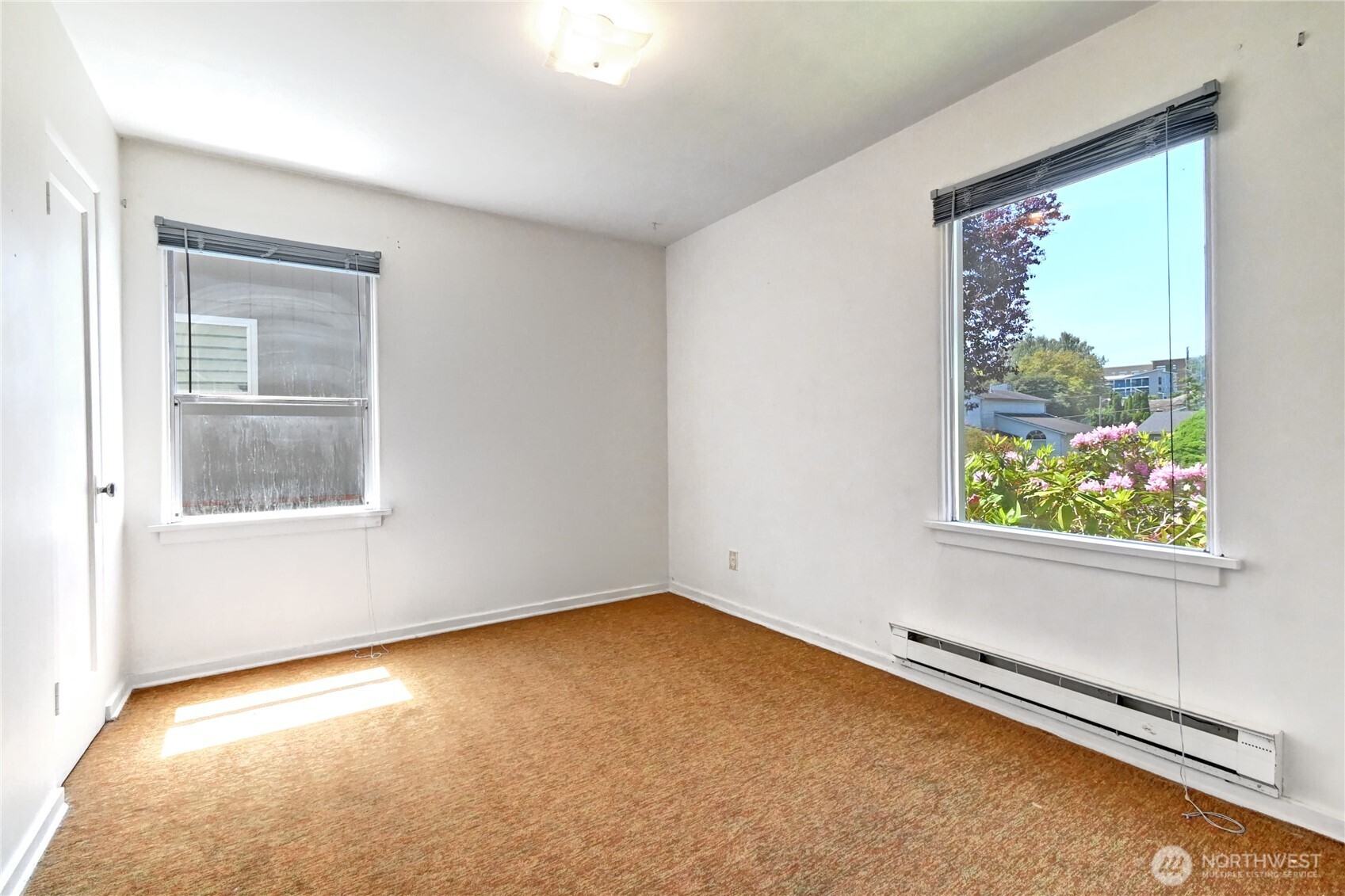 1327 Maple Street Everett, WA 98201 - Photo 18 of 31