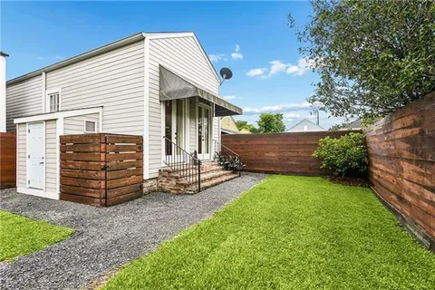 $575,000 | 2907 Laurel Street, New Orleans, LA 70115