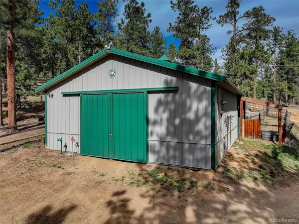 $1,097,000 | 318 Rd D, Pine, CO 80470
