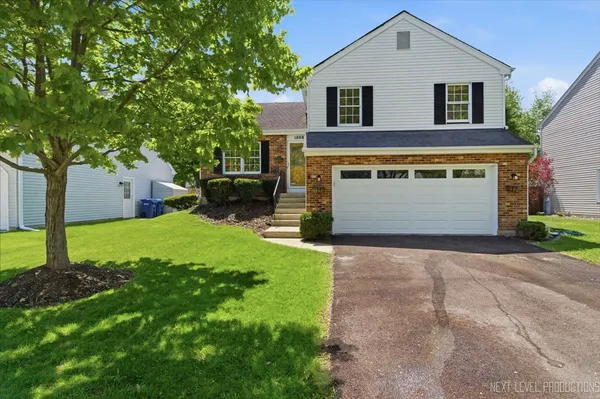 $435,000 | 1008 Westfield Course, Geneva, IL 60134