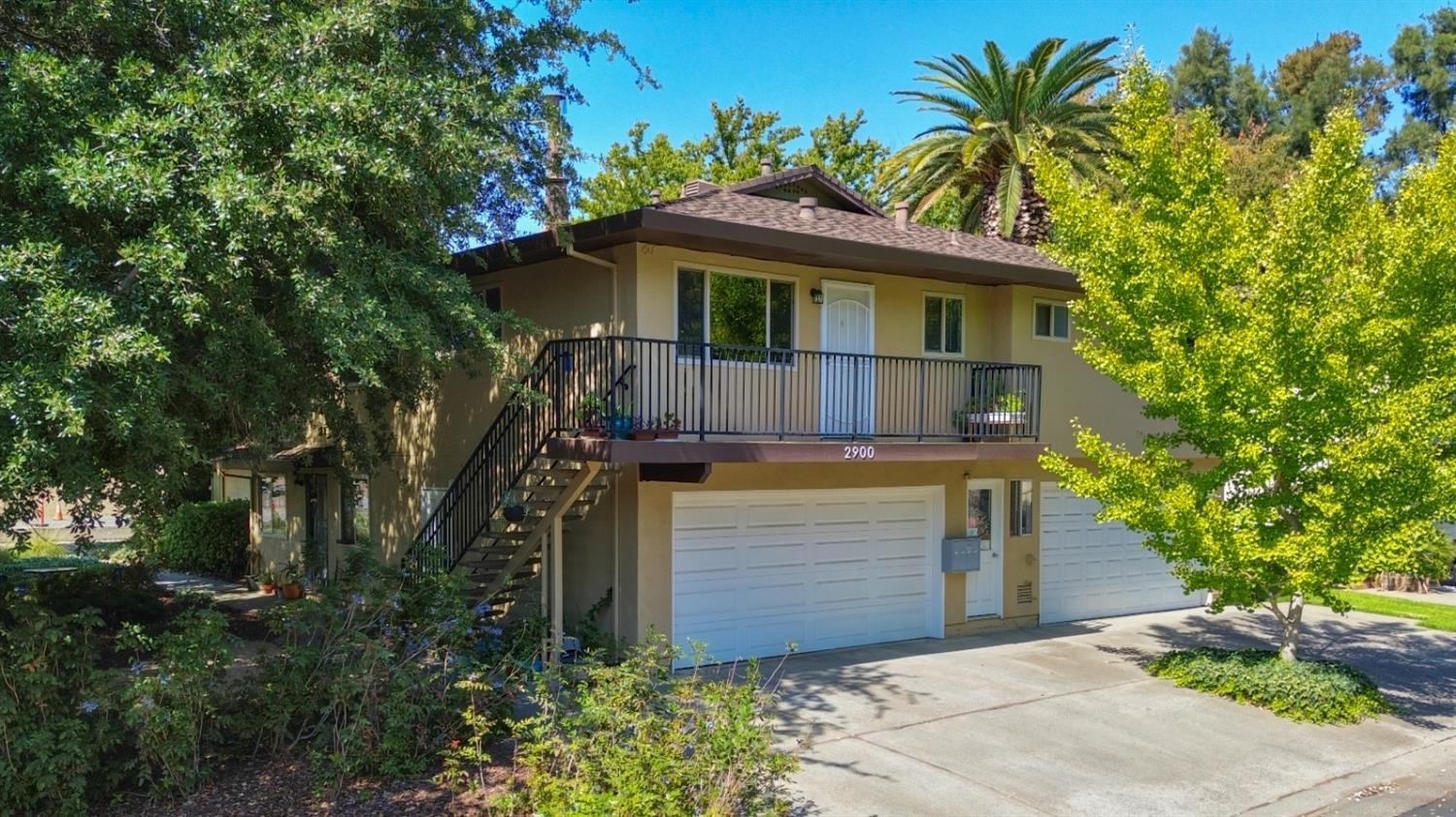 2900 Pole Line Road, Unit 2 Davis, CA 95618 - Photo 27 of 34 a front view of a house with a garden