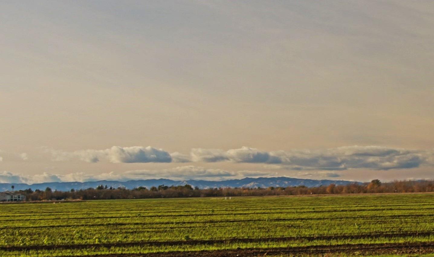 2900 Pole Line Road, Unit 2 Davis, CA 95618 - Photo 33 of 34 a view of an ocean and beach