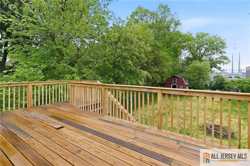 178 Jeff Street Edison, NJ 08837 - Photo 23 of 27