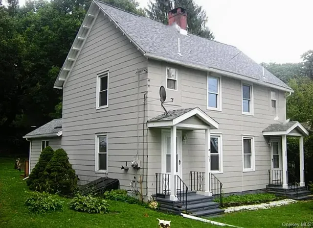 $2,000 | 58 Orchard Drive, Rhinecliff, NY 12574