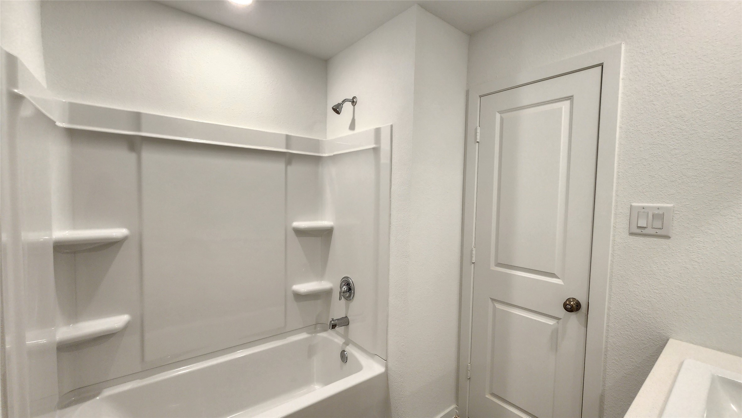 29018 Rustic Windmill Way Hockley, TX 77447 - Photo 24 of 35 Hall bathroom