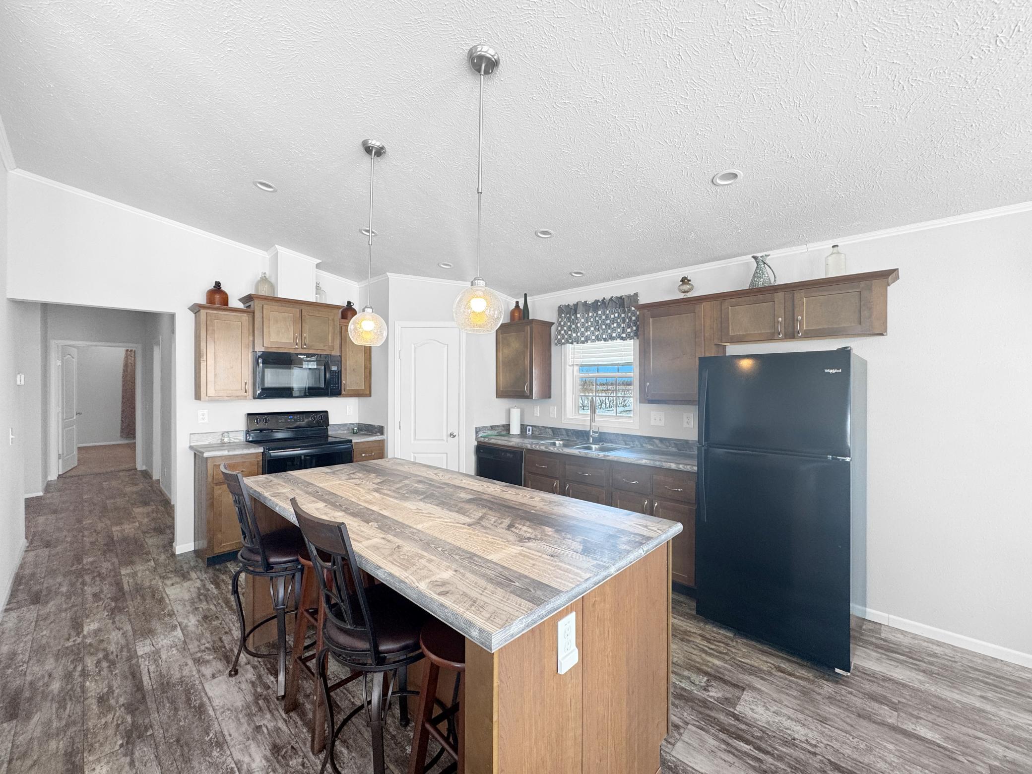 7 Robbins Drive Tracy, MN 56175 - Photo 7 of 20
