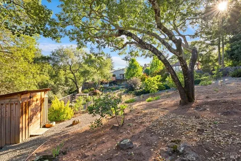 $1,565,000 | 3224 Cobblestone Drive, Santa Rosa, CA 95404
