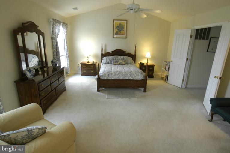 6551 Guilford Road Clarksville, MD 21029 - Photo 12 of 27 Bedroom (Master)
