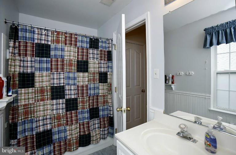 6551 Guilford Road Clarksville, MD 21029 - Photo 18 of 27 Bath