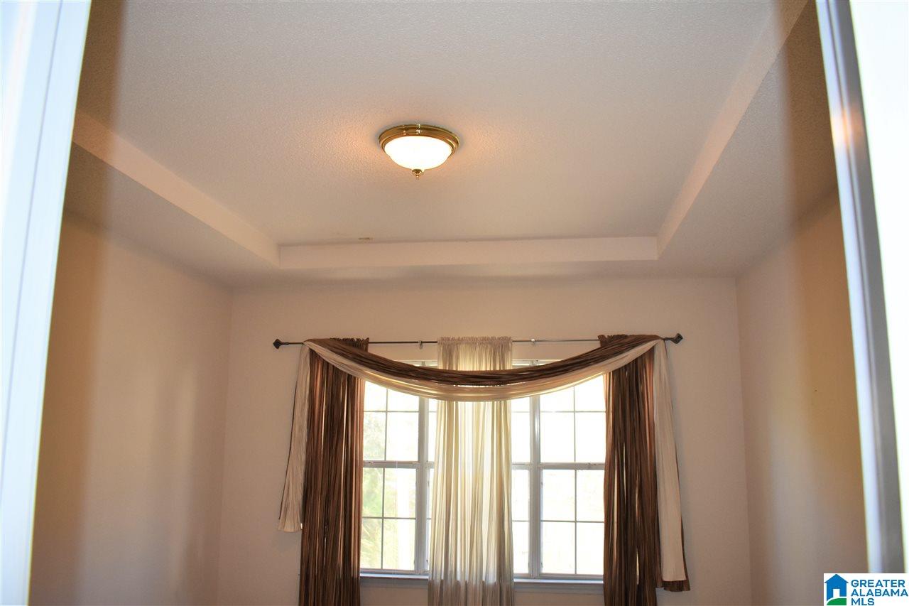 2005 Amanda Lane Birmingham, AL 35235 - Photo 8 of 31