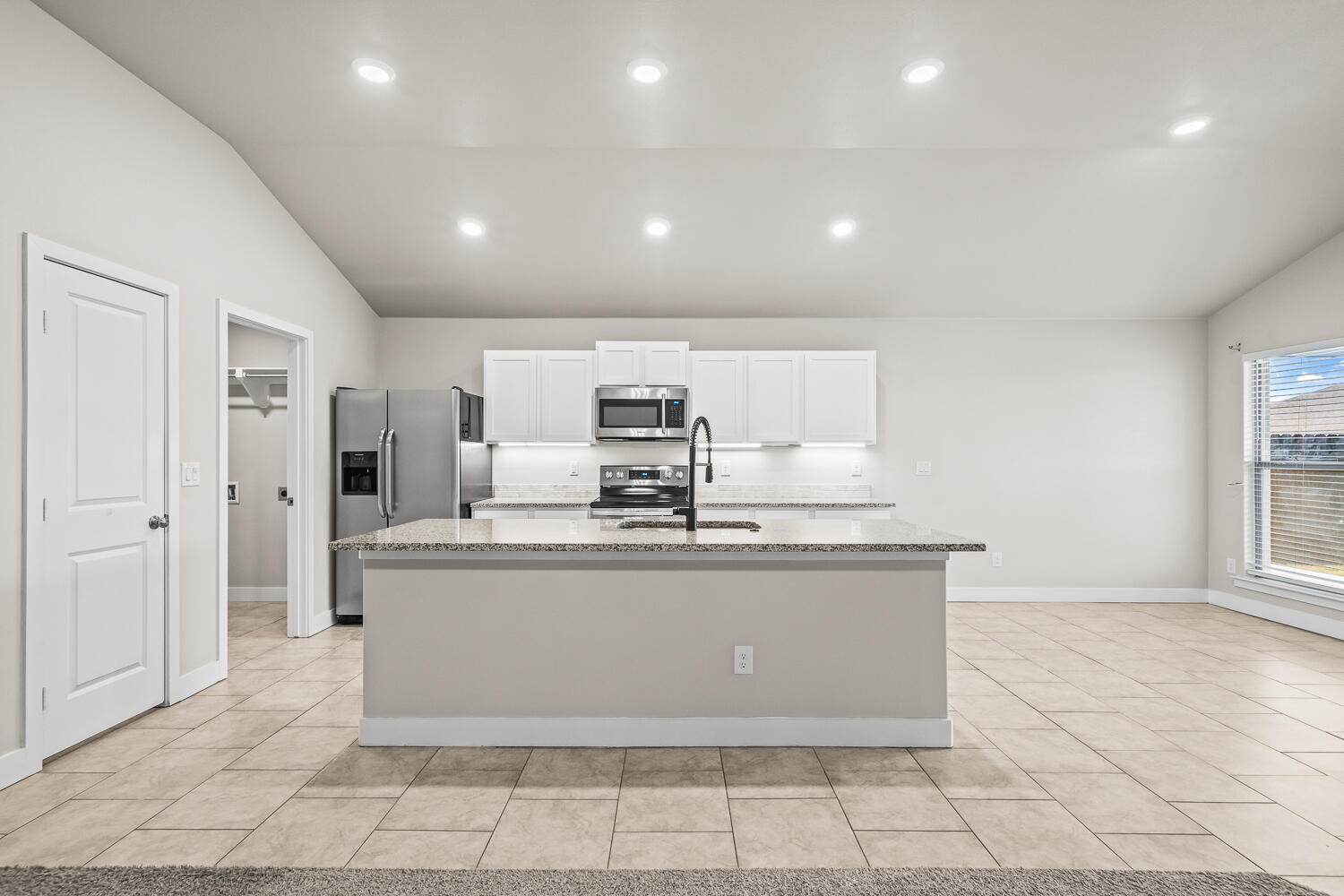 2341 143rd Street Lubbock, TX 79423 - Photo 6 of 27 2341 143rd St-25