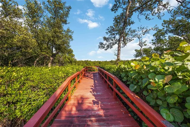 $484,900 | 9608 Valencia Cove, Bradenton, FL 34210