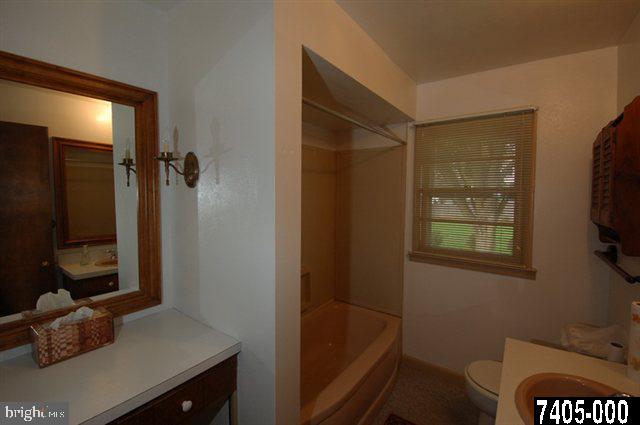716 McCosh Street Hanover, PA 17331 - Photo 4 of 9 Gallery Image 4