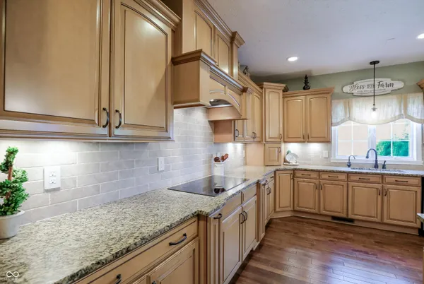 $2,100,000 | 27372 Will Parker Road, Arcadia, IN 46030