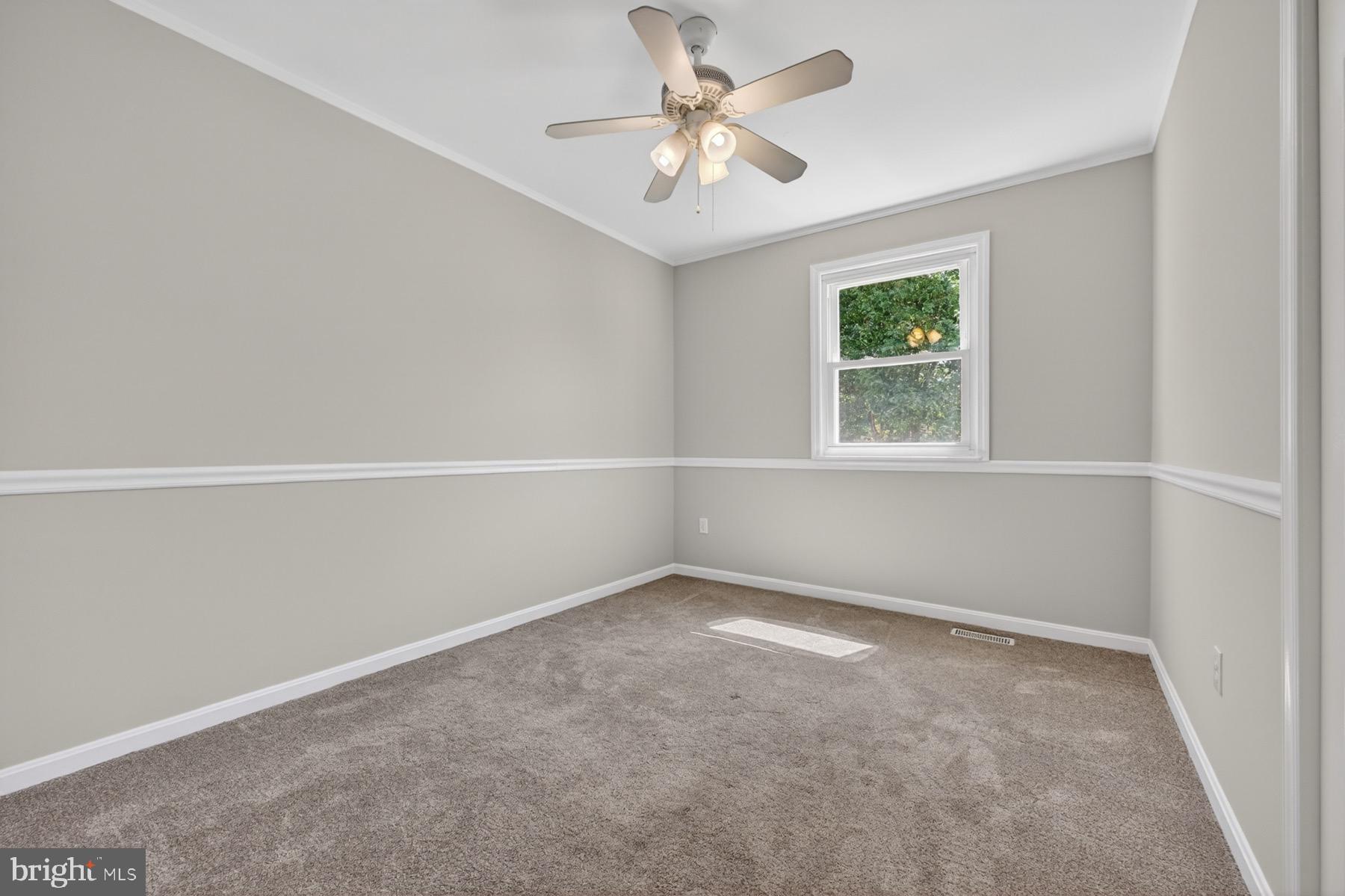 422 Ridgeview Court Arnold, MD 21012 - Photo 28 of 54 Bedroom 3