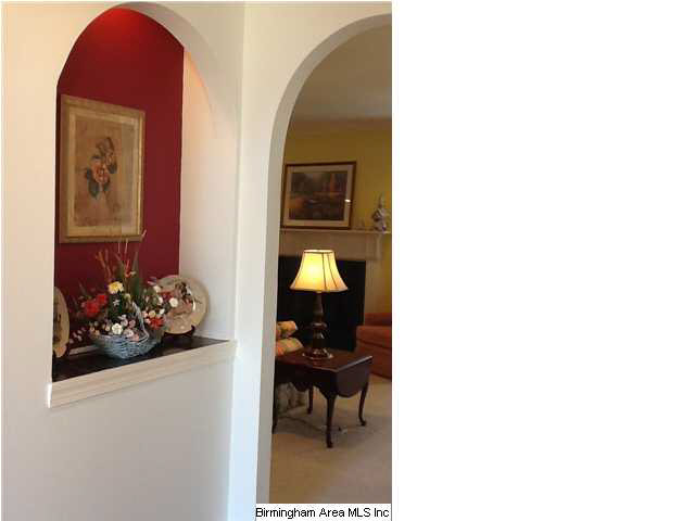 106 Craig Circle Clanton, AL 35045 - Photo 3 of 32