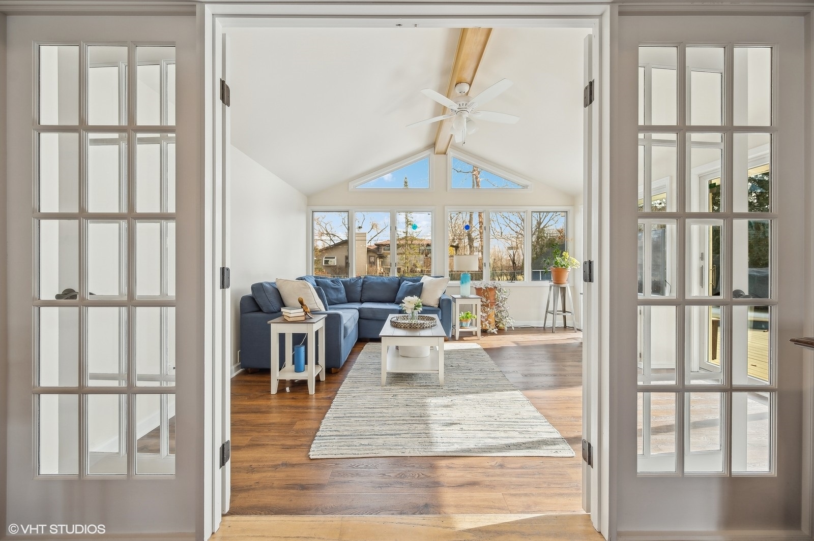 1307 Warrington Road Deerfield, IL 60015 - Photo 6 of 16