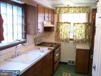 253 Lawnton Road Willow Grove, PA 19090 - Photo 3 of 5 Gallery Image 3