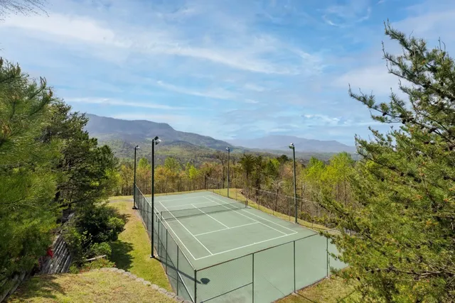 3710 Weber Road, Unit C201, Gatlinburg, TN 37738