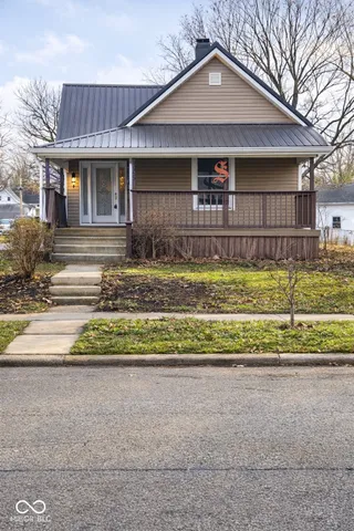 $190,000 | 325 West 11th Street, Rushville, IN 46173
