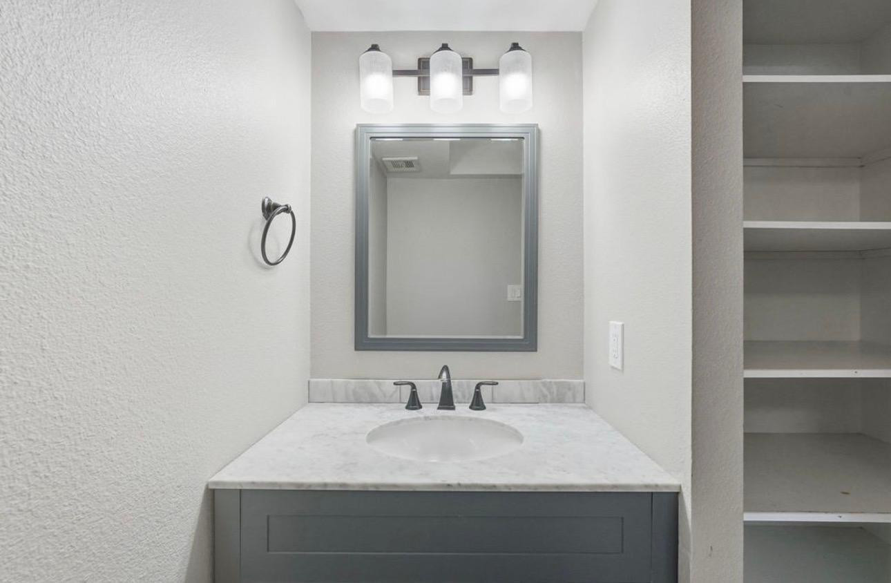 4026 North Granite Reef Road Scottsdale, AZ 85251 - Photo 10 of 37 Photo #10