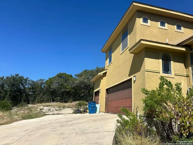 $659,999 | 17132 Bandera Road, Unit 7, Helotes, TX 78023