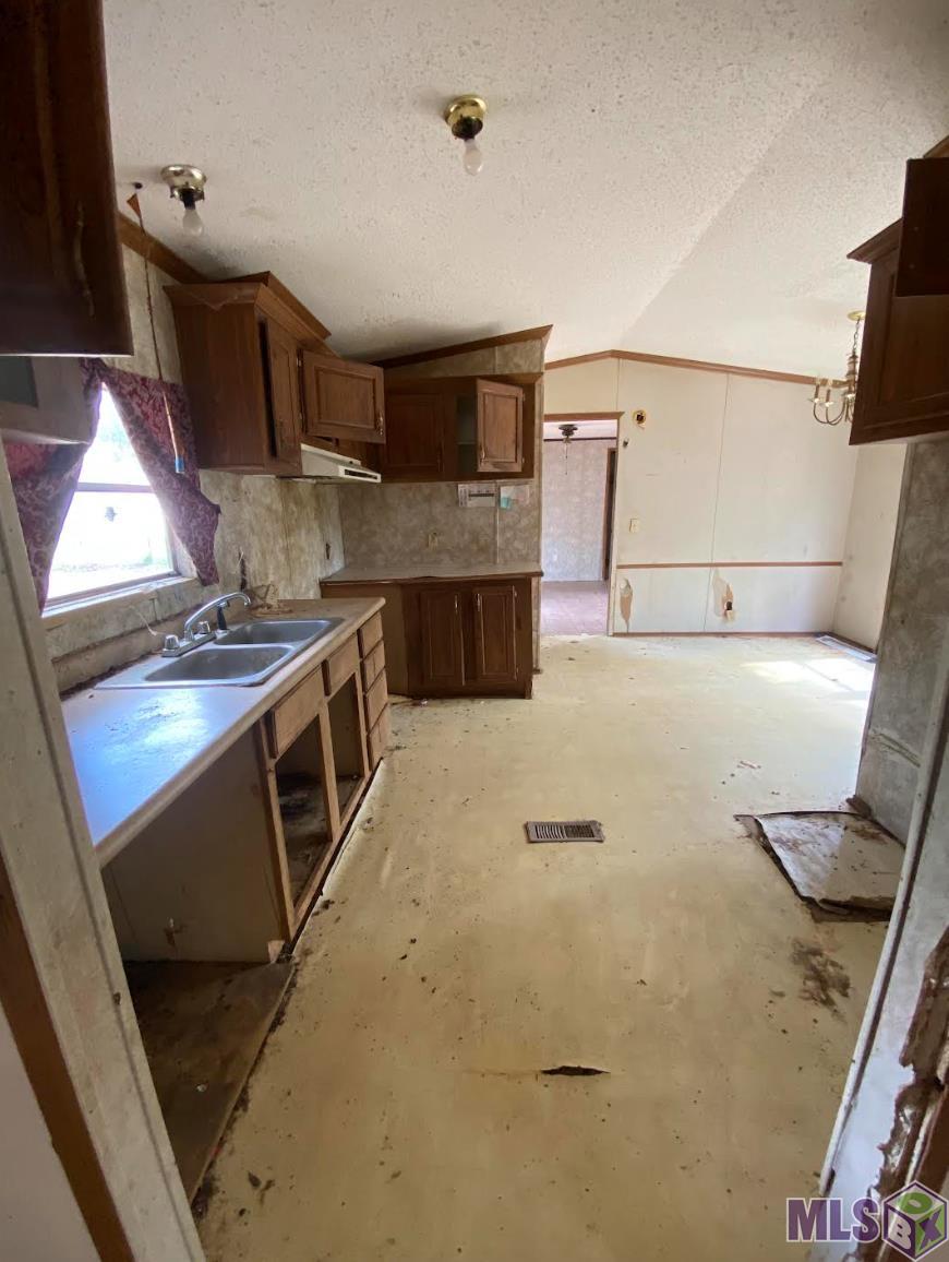 12516 Arnold Road Walker, LA 70785 - Photo 3 of 7