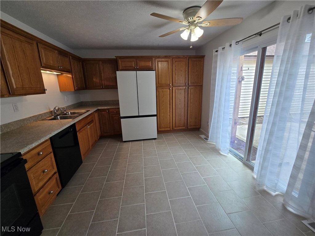 32952 Fern Tree Lane North Ridgeville, OH 44039 - Photo 10 of 31 Gallery Image 10