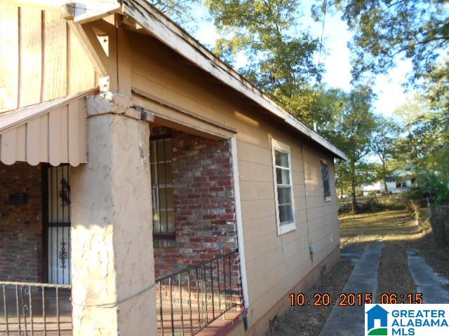 410 59th Street Fairfield, AL 35064 - Photo 9 of 10