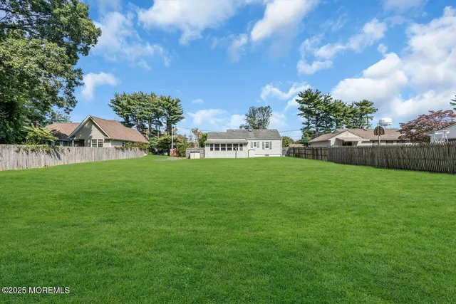 $525,000 | 106 Van Brackle Road, Aberdeen, NJ 07747