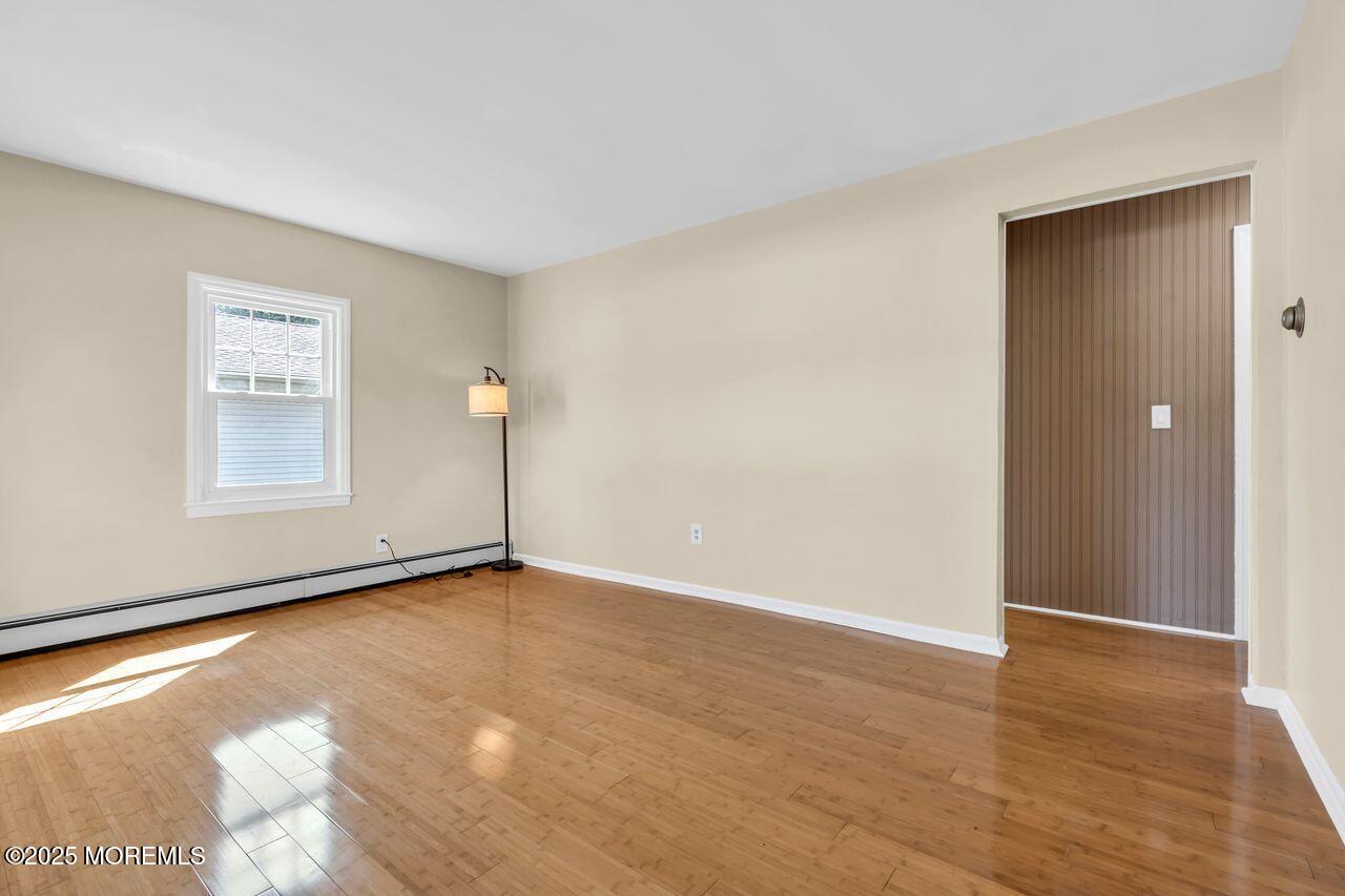 106 Van Brackle Road Aberdeen, NJ 07747 - Photo 8 of 39 Living Room