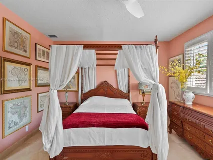 $9,200,000 | 2941 Paddock Lane, Weston, FL 33331