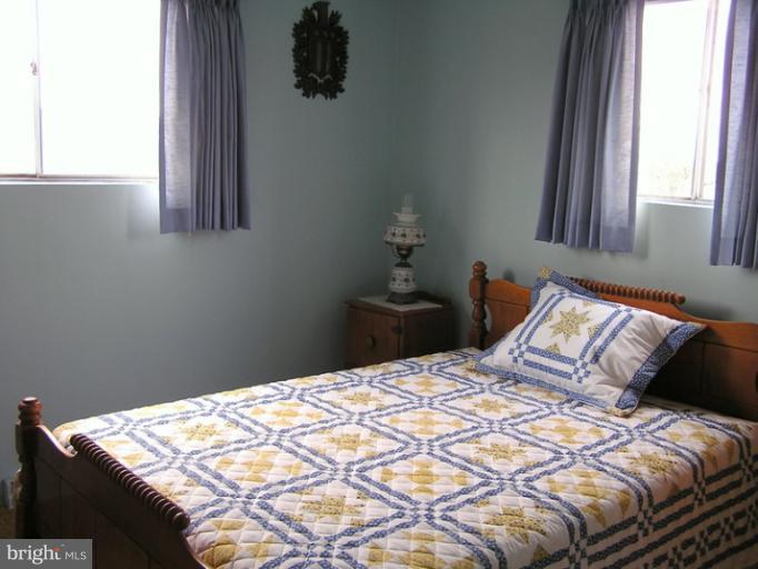 6 Elkhart Court Rosedale, MD 21237 - Photo 14 of 25 Bedroom #2