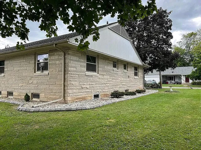 $315,000 | 520 Yale Avenue, Alma, MI 48801