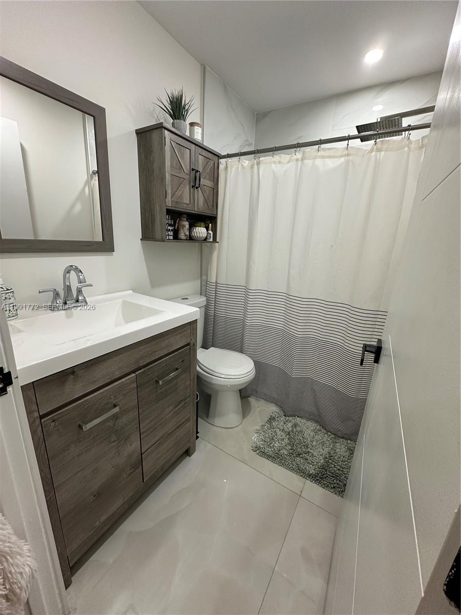 14346 Southwest 159th Street Miami, FL 33177 - Photo 28 of 35