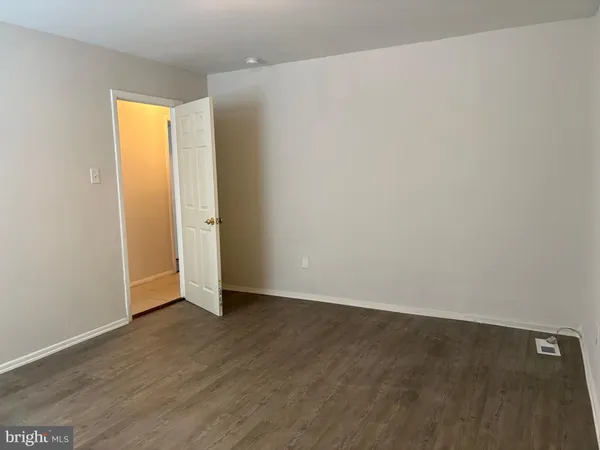 $2,400 | 85 Arbor Meadow Drive, Sicklerville, NJ 08081