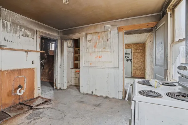 $119,995 | 907 West Maxwell Avenue, Spokane, WA 99201