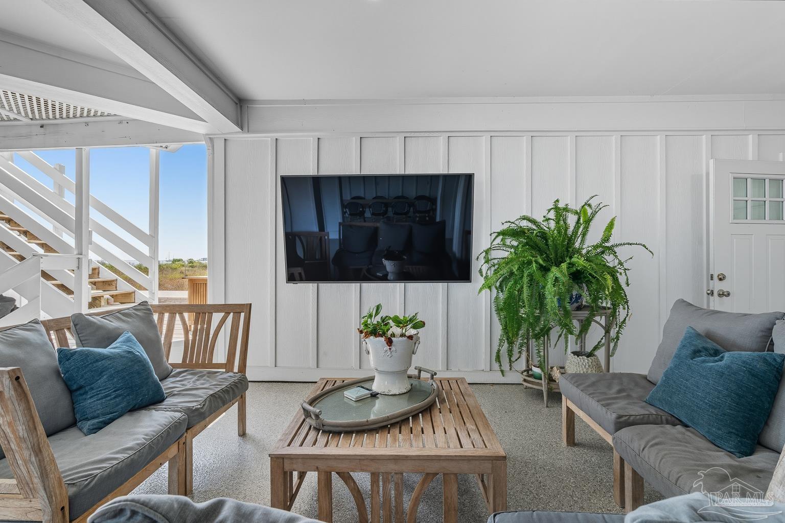 1119 Soundview Trail Gulf Breeze, FL 32561 - Photo 14 of 56