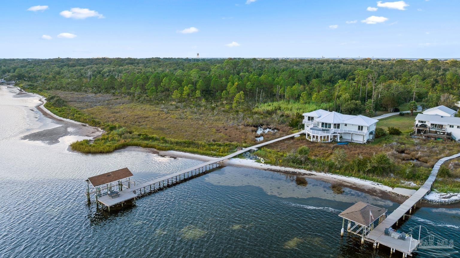 1119 Soundview Trail Gulf Breeze, FL 32561 - Photo 2 of 56